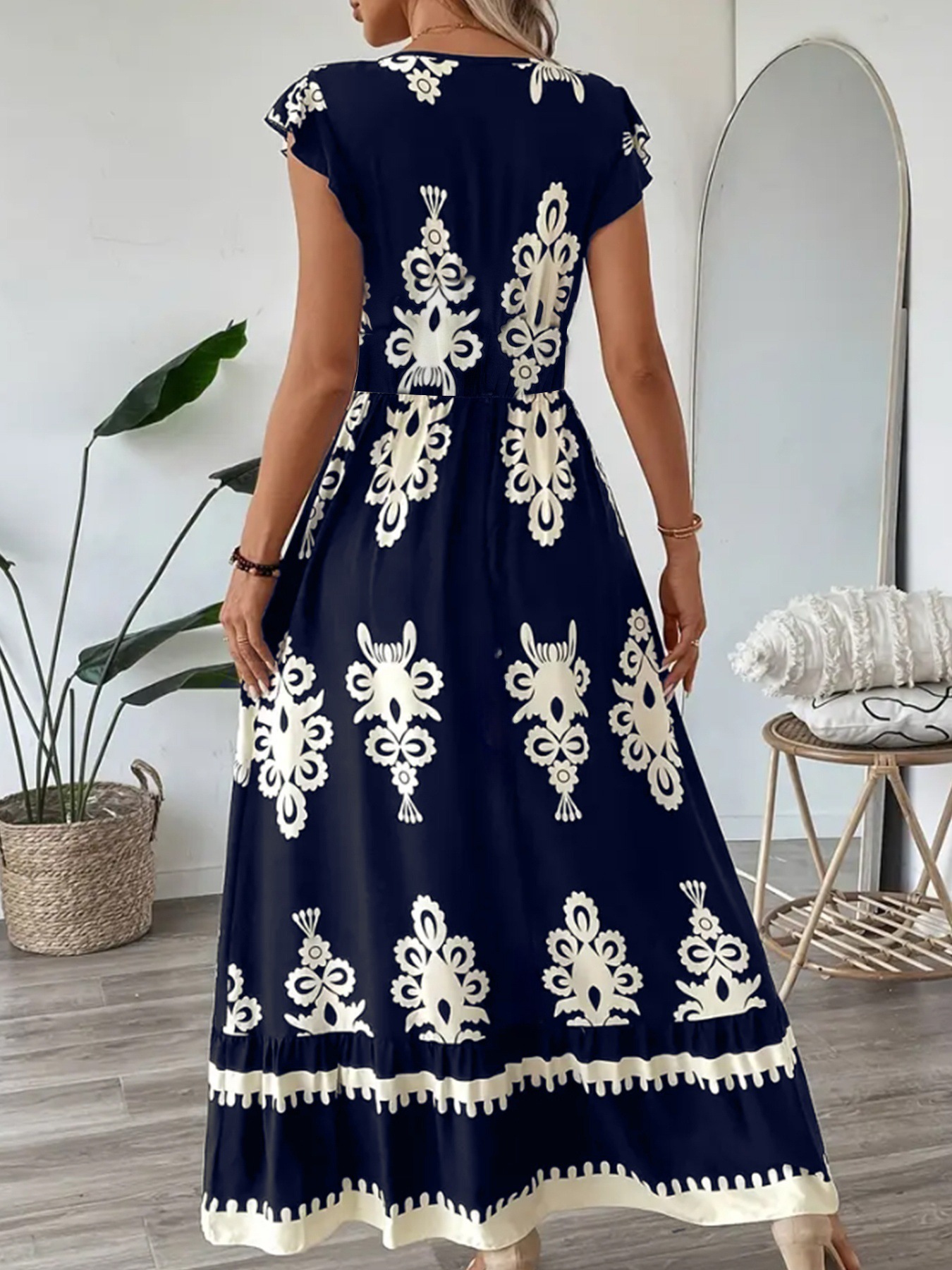 Buy Women's Clothing Online | Buy Trending Dresses for Women Buy Women's Clothing Online | Buy Trending Dresses for Women