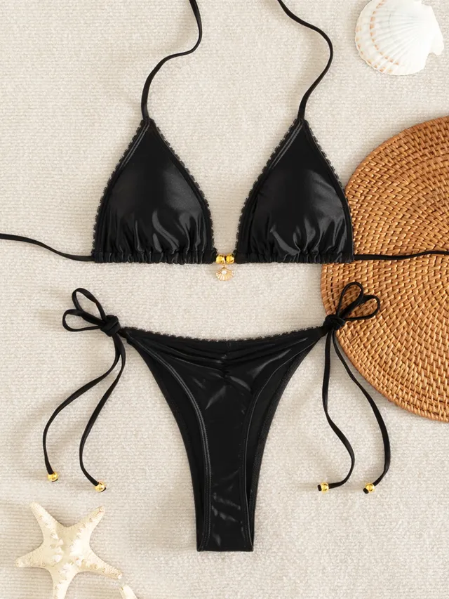 Solid color Pendant With Delicate Floral Trim And Ruffled Details Swimsuit Set Floral - Shop at LoveMi