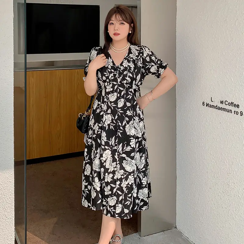 Plus Size Floral Print Short Sleeve V-neck Printed Waist-controlled Dress
