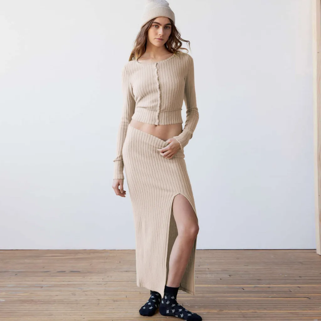 Autumn And Winter Long Sleeves Top For Women - Khaki