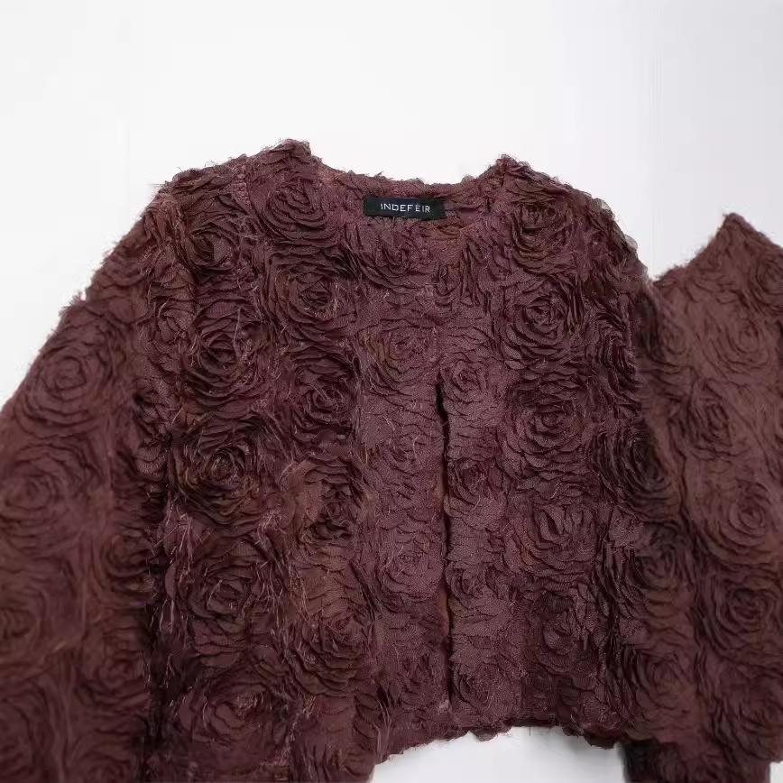 New European And American Style Flower-shaped Texture Short Coat