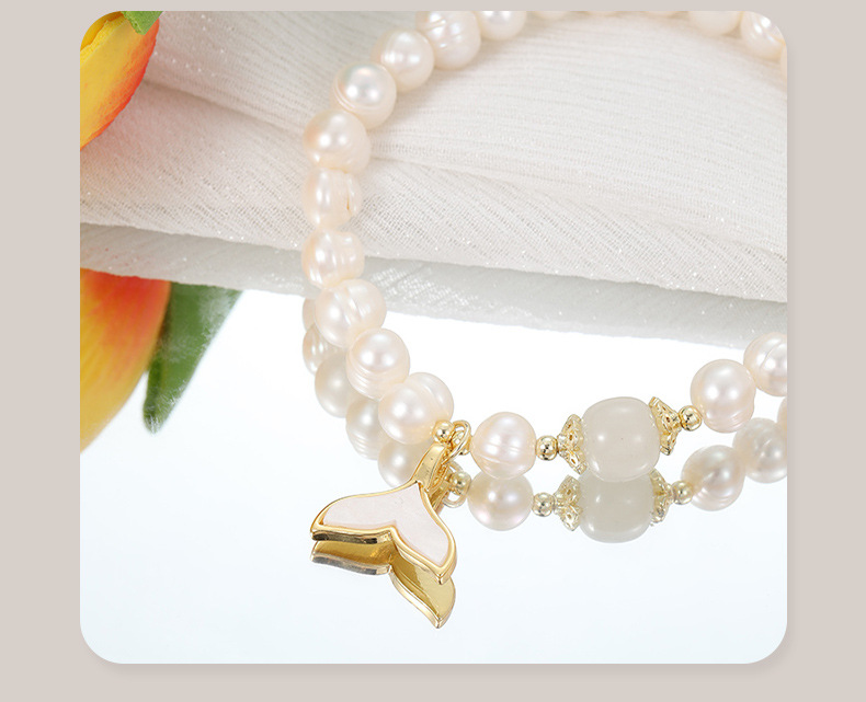 Elegant Women's Pearl Bracelet