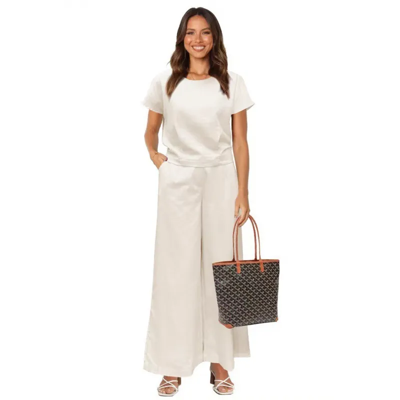 Women's Fashion Solid Color Large Size Loose Short-sleeved Trousers Two-piece Set - White
