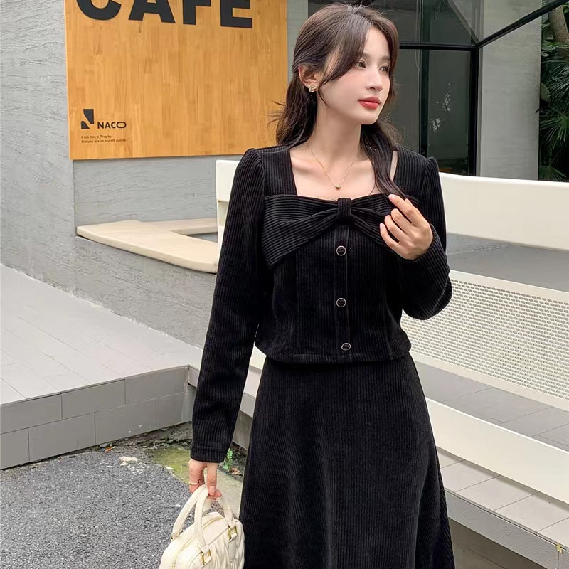 Buy Women's Clothing Online | Buy Trending Dresses for Women