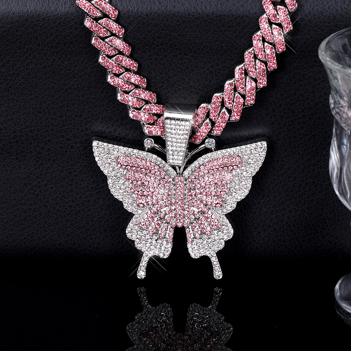 https://cf.cjdropshipping.com/quick/product/b3b2d5b0-215c-4a9f-bdfd-d072dd7a5228.jpg
