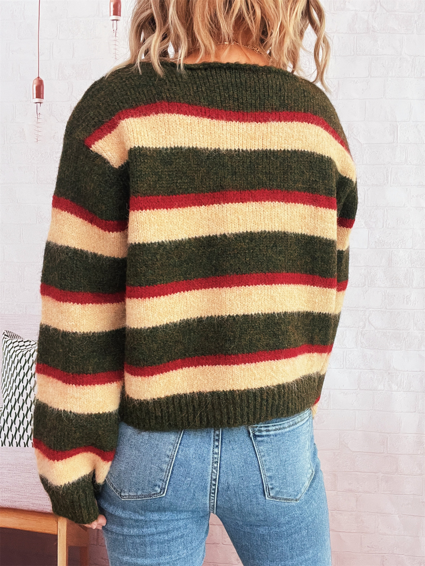 Striped Contrast Color Commuter Knit Casual Round Neck Long Sleeve Sweater