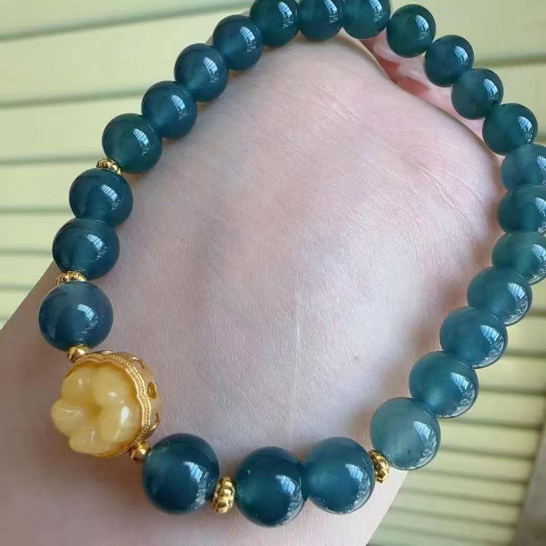 Natural Grade-A Jadeite Designer Single-Strand Bracelet