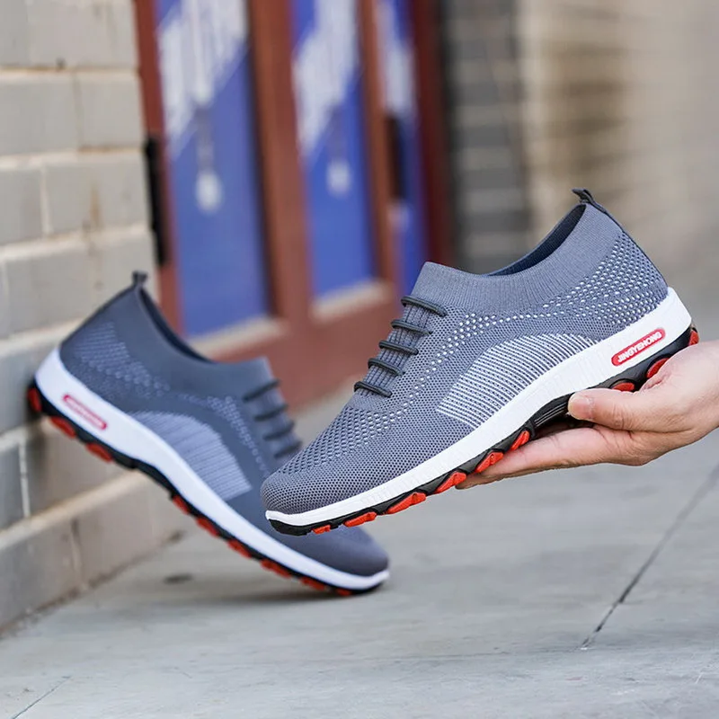 Title 10, Non-slip soft bottom sports running shoes