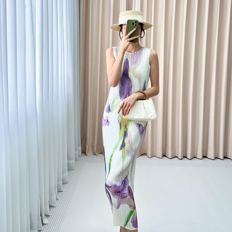 Womens Casual Dress With Pleated Oil-Paint Print