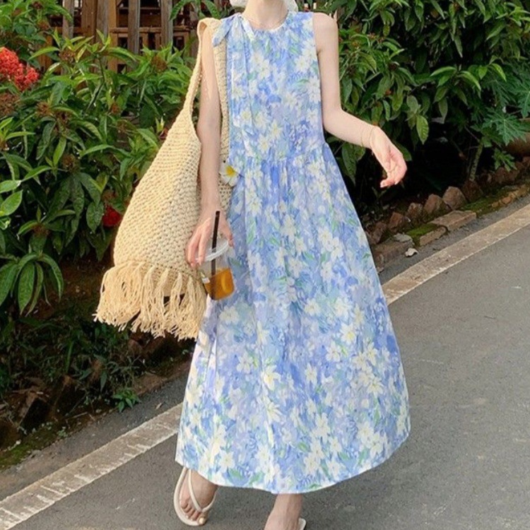 Buy Women's Clothing Online | Buy Trending Dresses for Women