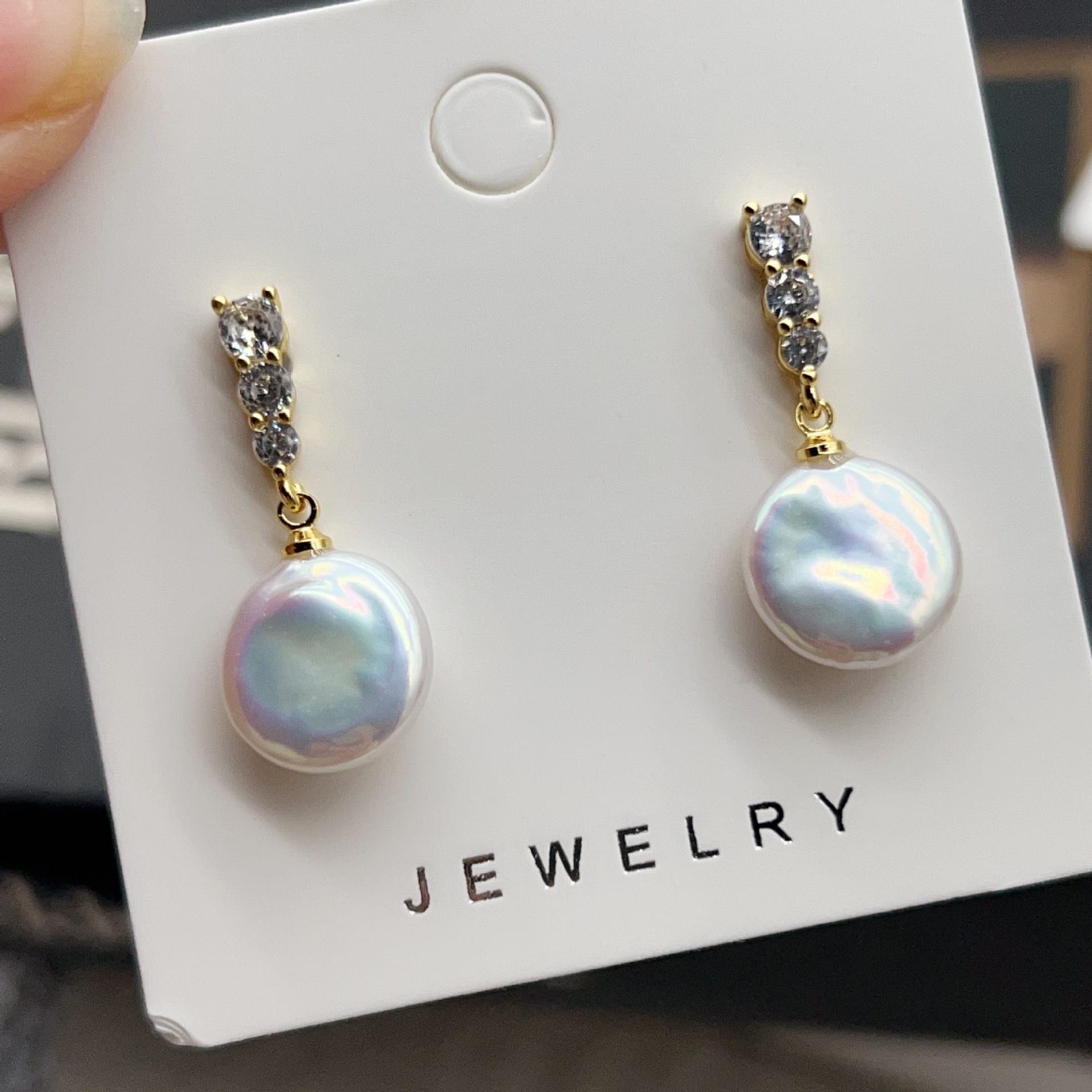 https://cf.cjdropshipping.com/quick/product/b42ca0b2-5e5c-47df-8523-0b385f3929f1.jpg