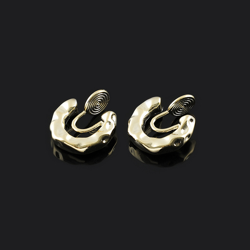 Metal Mosquito Incense Disc Fashionable Earrings