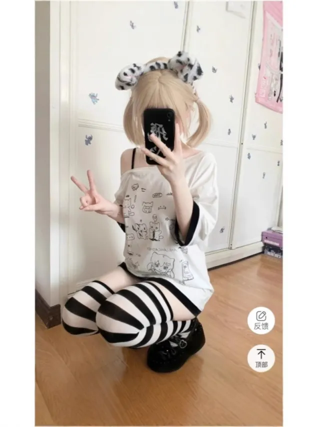 Sub culture Cartoon Design Off shoulder Short Sleeve T shirt C6026 Black And White - Shop at LoveMi