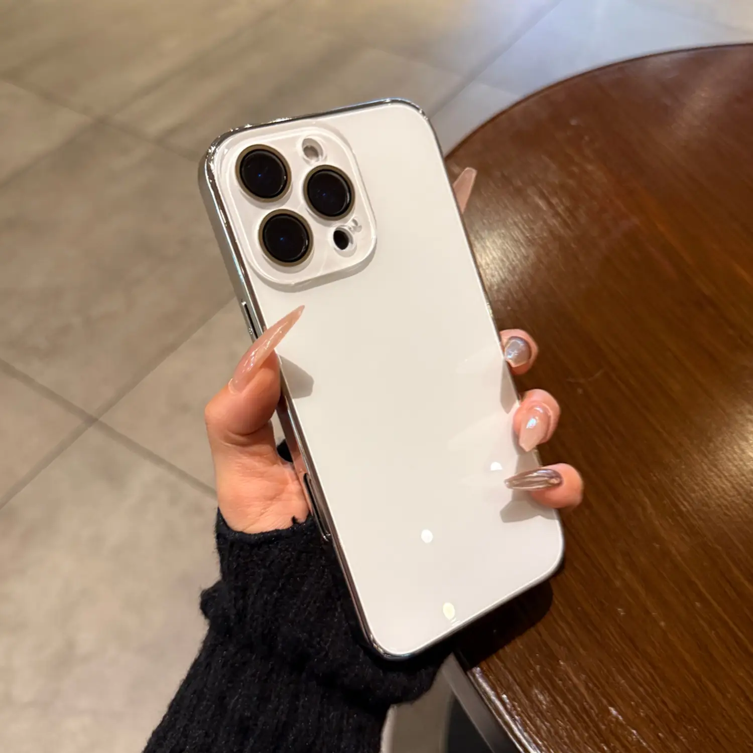All-inclusive Lens Ice-feel Electroplated Tempered Glass Phone Case