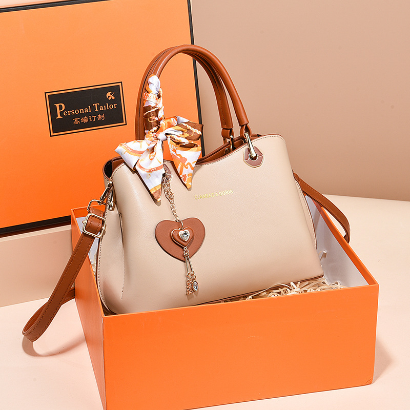 High-end High-capacity Crossbody Tote Bag That Can Be Carried As A Shoulder Bag