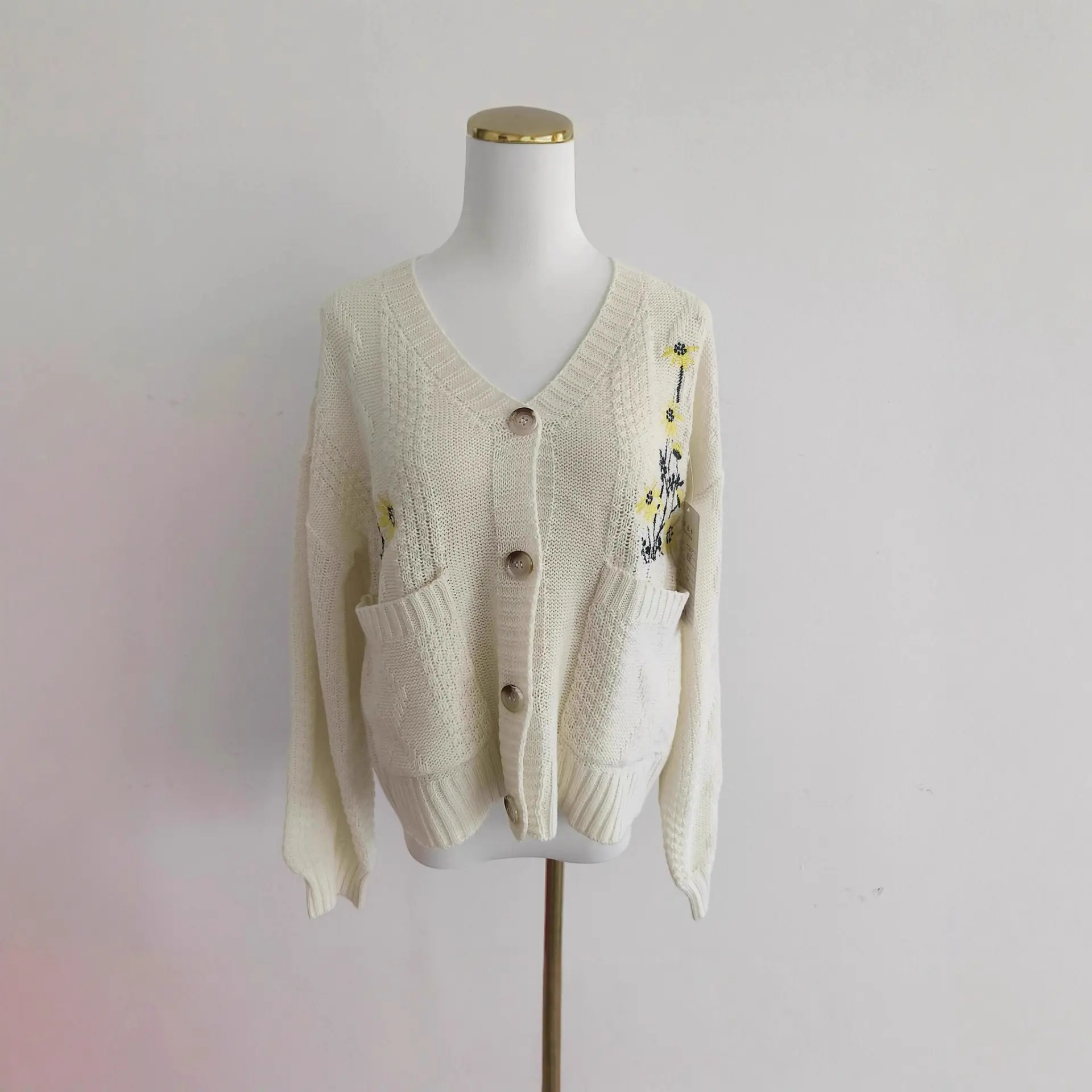 Versatile Floral-embroidered Crew-neck Long-sleeve Sweater