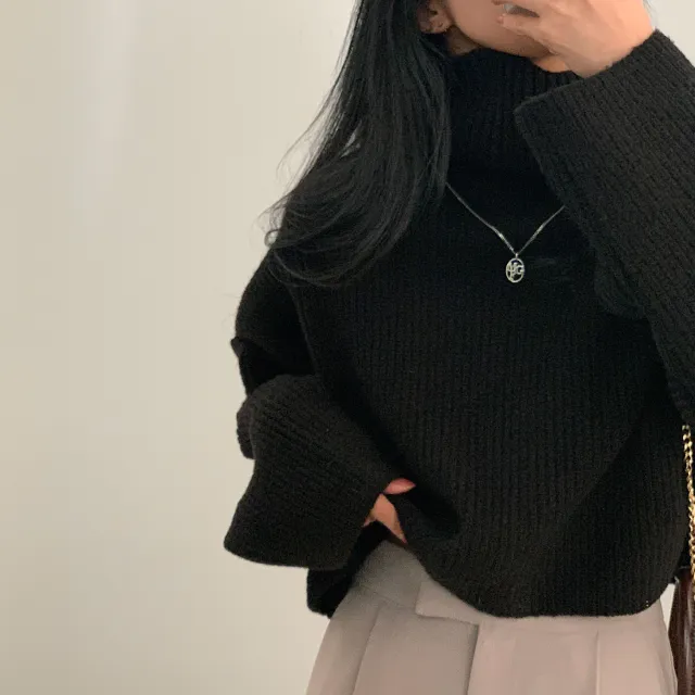 Thick Turtleneck Women's Long sleeved Short Sweater Black - Shop at LoveMi