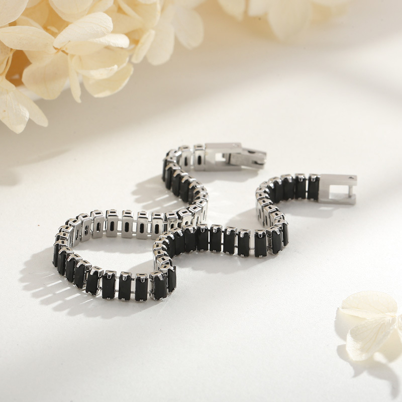 6mm Bracelet 18K Gold Stainless Steel Bracelet Inlaid With Rectangular Colored Zircon Stones