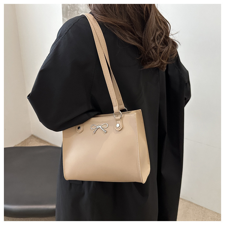 Buy Women's Clothing Online | Buy Trending Dresses for Women