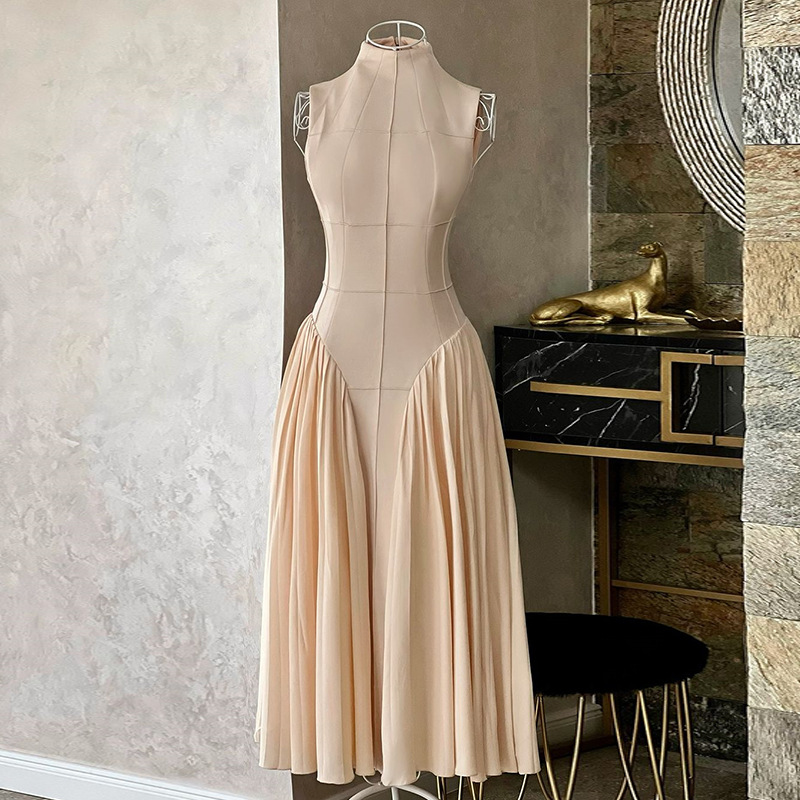 Stand-up Collar Slim Fit High Waist Stitching Pleated Dress