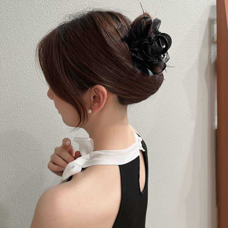 Camellia Feather Grip Female High Sense Head Clip Back Head