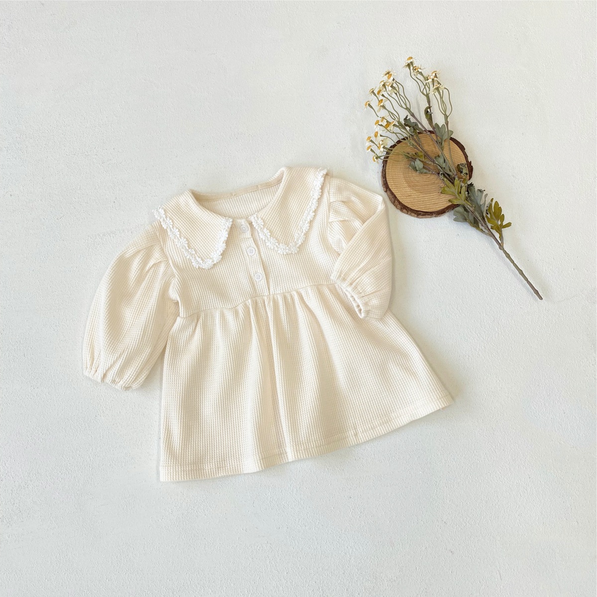 Waffle-Print Princess Dress With A Turn-Down Collar For Baby Girls