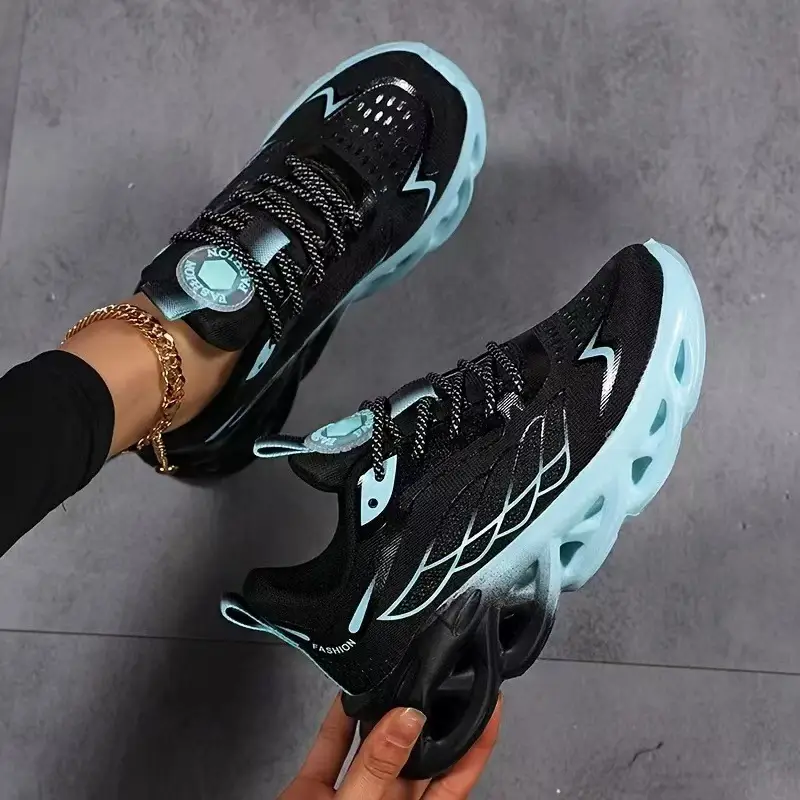 Breathable Running Sneakers With A Soft Sole