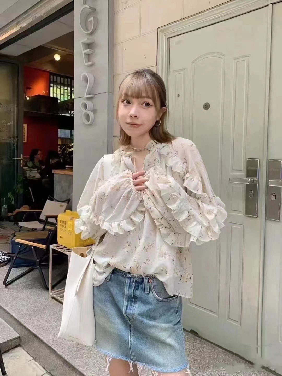 Women's Fashionable Floral Casual Pastoral Lace Shirt