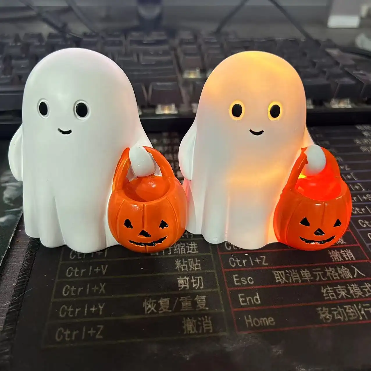Creative Home Decoration Cute Ghost Desktop Small Ornaments Resin Crafts