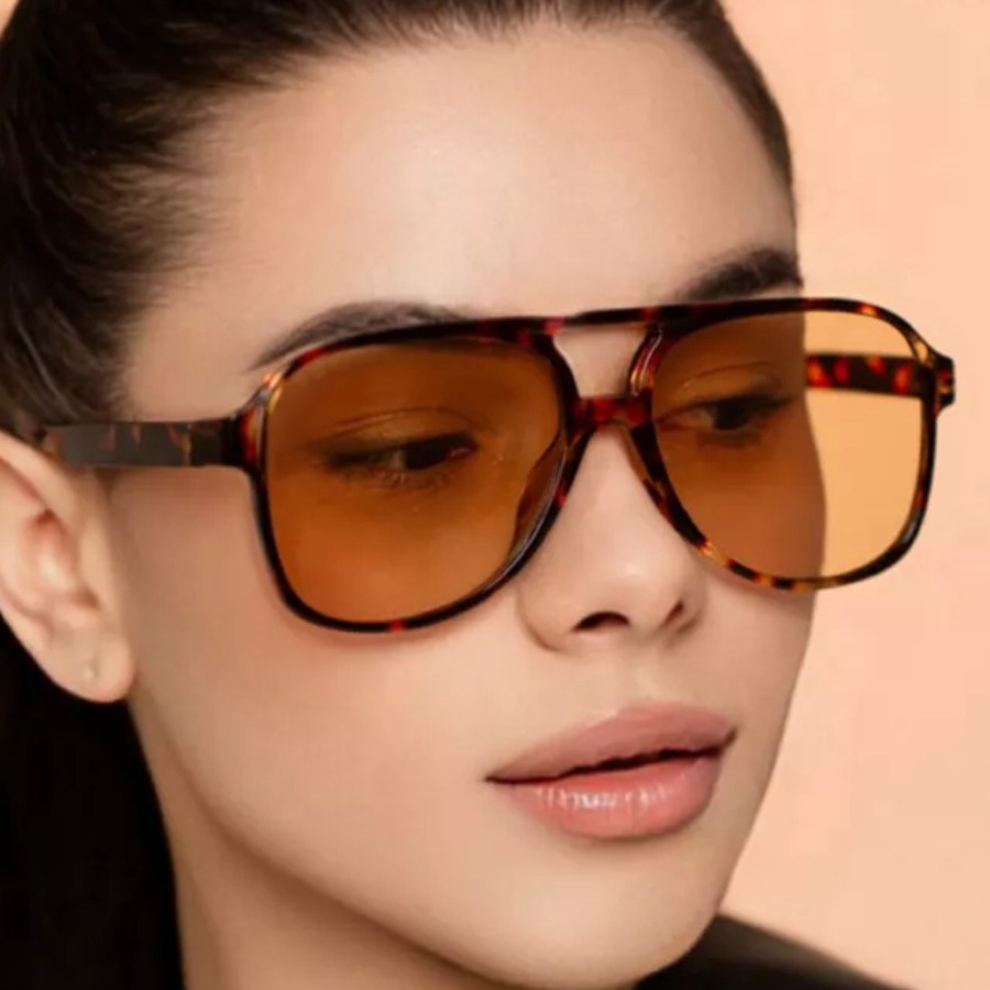 Womens Personalized Oversized Tortoiseshell Sungla