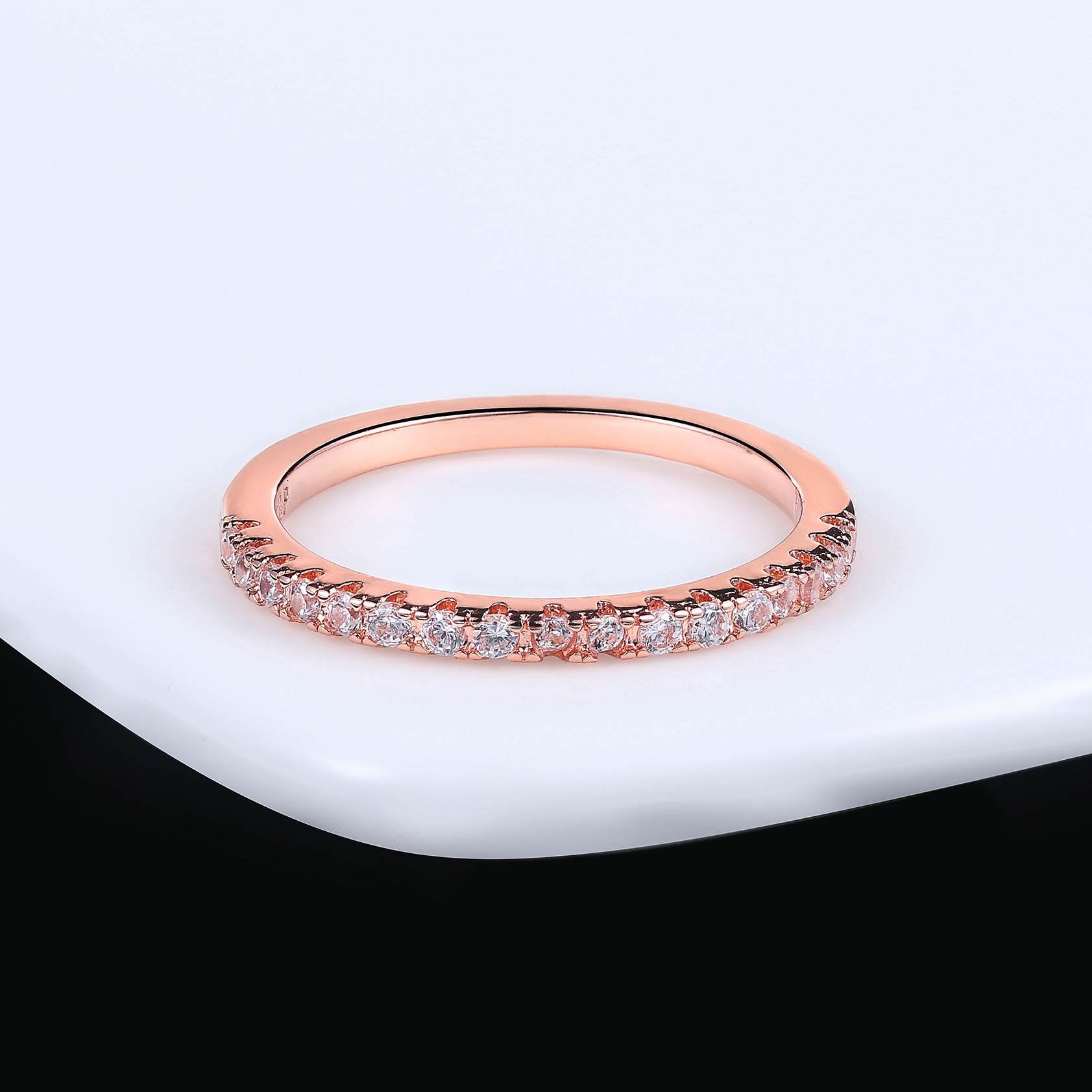 https://cf.cjdropshipping.com/quick/product/b5de558b-f0e6-4c23-8ff7-e4338846d3d8.jpg