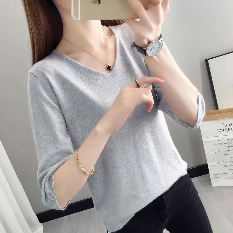 Ice Silk Sweater Women's Three-quarter Sleeve Top - Gray