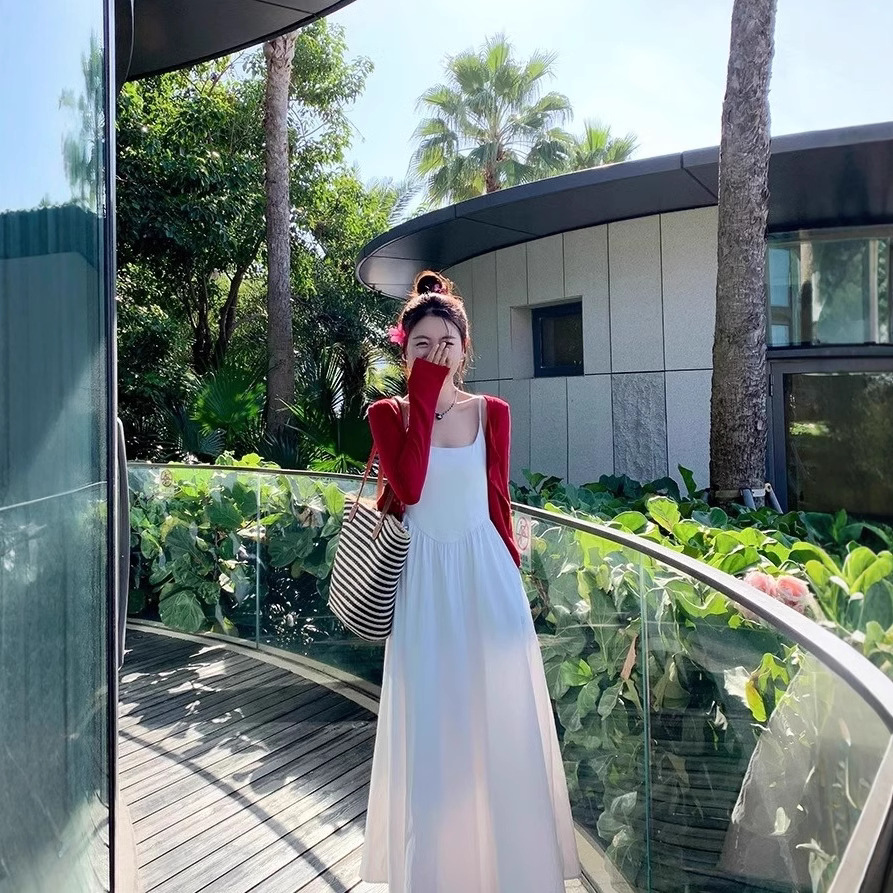 Korean Gentle Waist Trimming Spaghetti Straps Vacation Style Sweet Slimming Dress