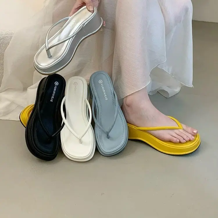 Womens Height-increasing Thick-soled Flip-flops