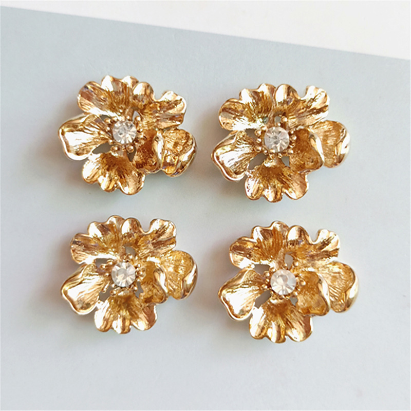 Title 5, Flower Rhinestone-embedded Drill Buckle Alloy A...