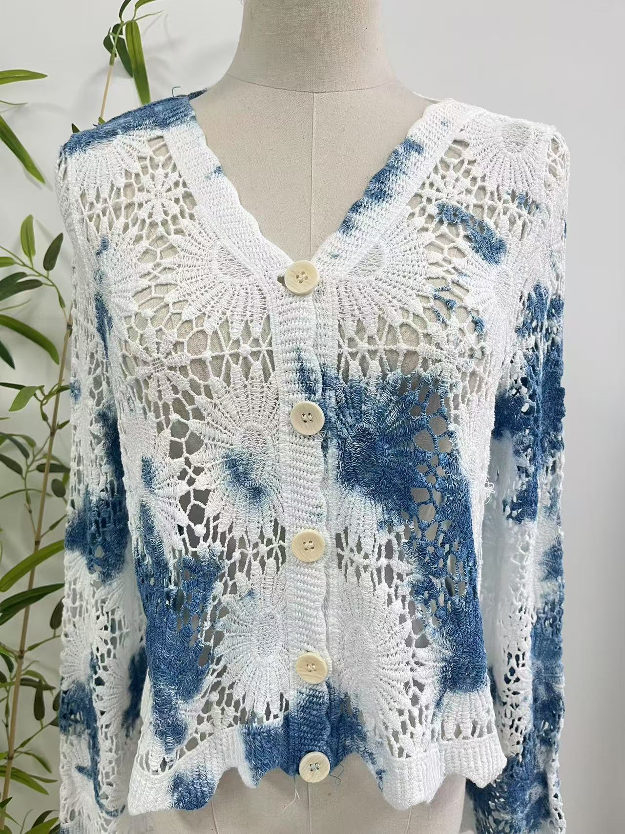 https://cf.cjdropshipping.com/quick/product/b6500706-f87e-4f24-aecc-0ef71fead383.jpg