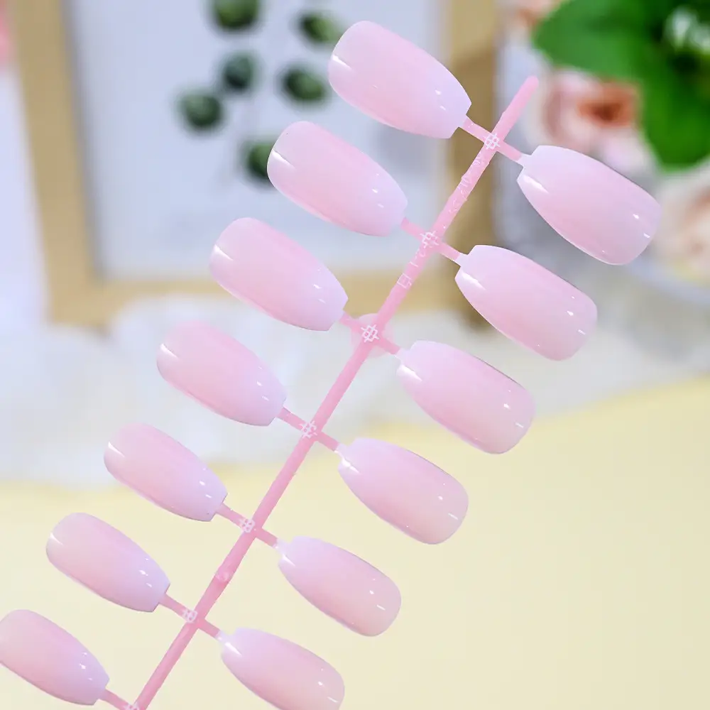 120 Trapezoid-shaped Sheer And Alluring Gradient Milky-white Minimalist Nail Tips