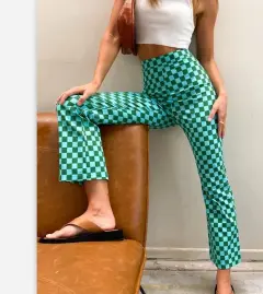 Women's Clothing Summer Printed Slim-fit Casual Women's Pants Yoga Pants - Green - View 1