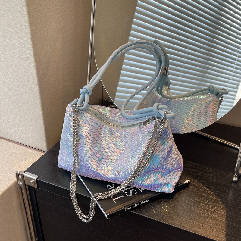 https://cf.cjdropshipping.com/quick/product/b68f2e7f-055c-4038-af6b-ec7c35ea85f6.jpg