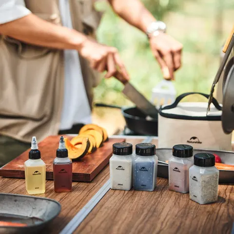 New Naturehike Outdoor Food Taste Portable Seasoning Bottle Suit