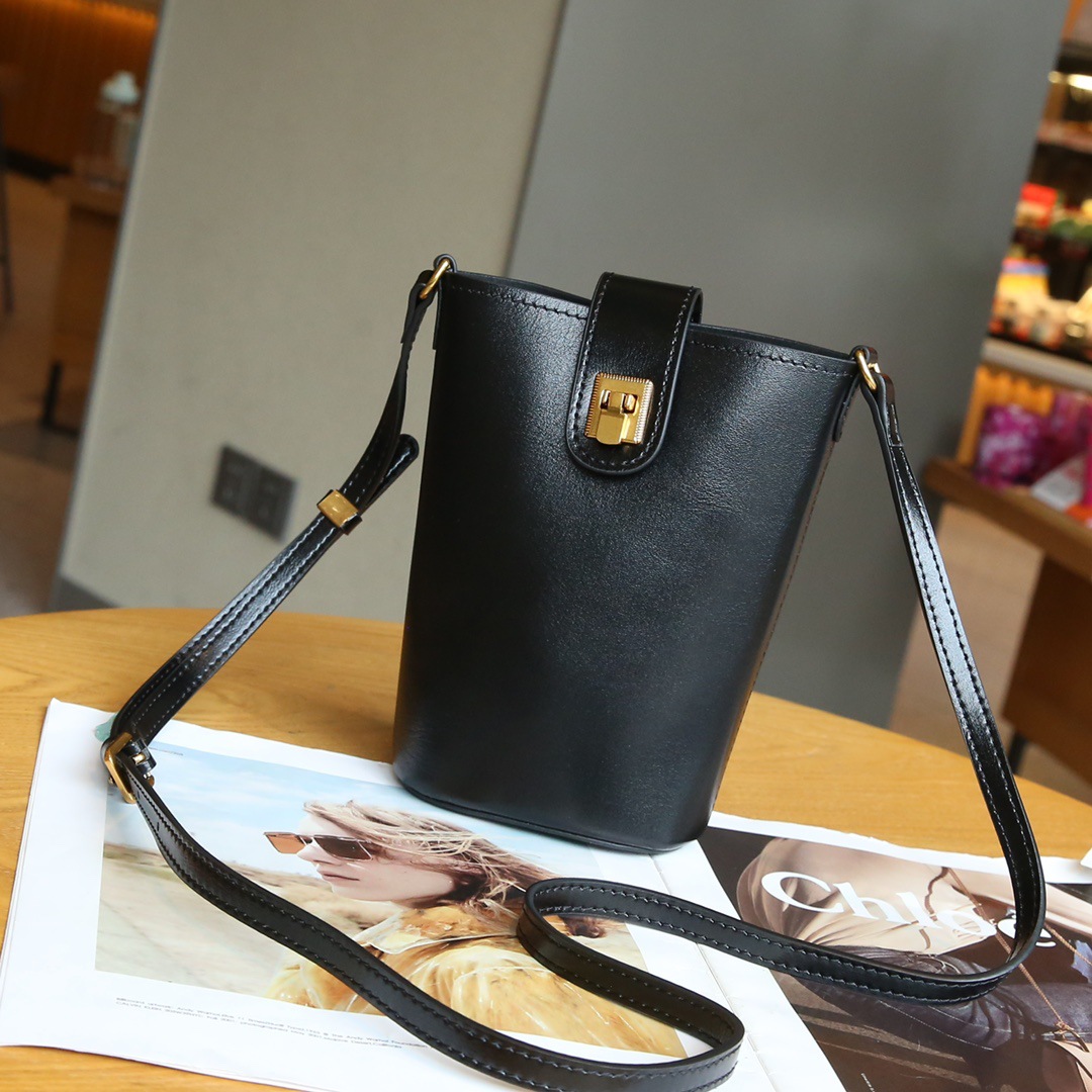 Genuine Leather Crossbody Bag, picture 5 of 7