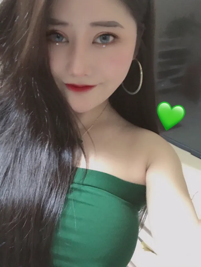 Slimming Strapless Anti exposure Bottoming Tube Short Type Top Dark Green - Shop at LoveMi