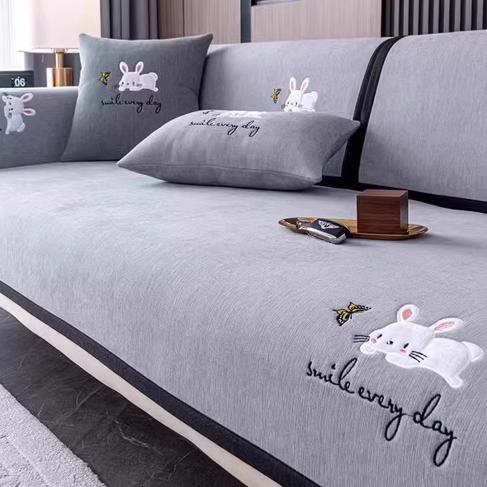 Light-luxury Chenille Sofa Cushionfour-season Universal Non-slip And Embroidered — image 1