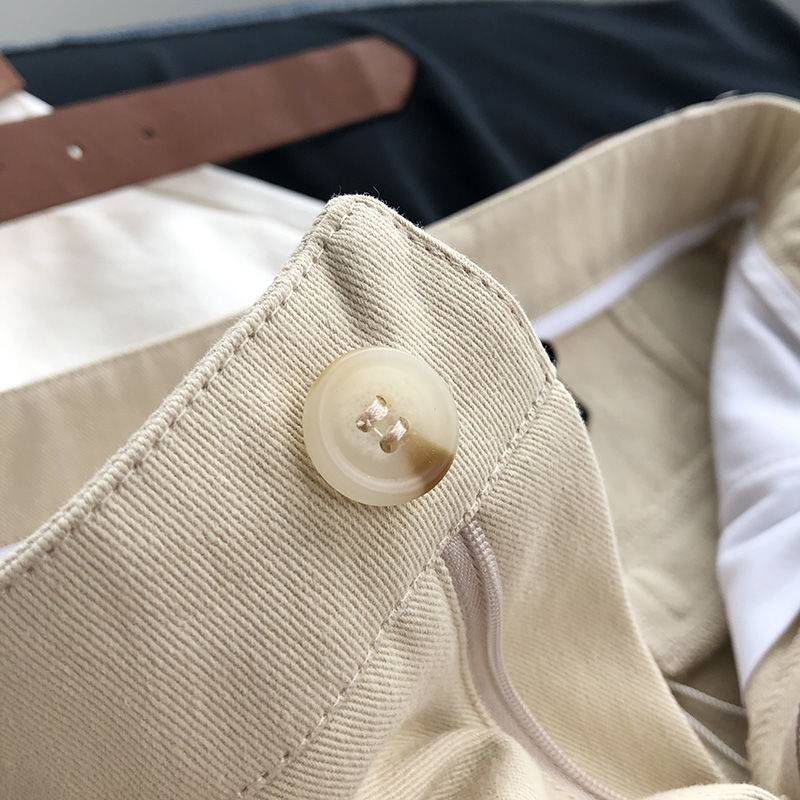 https://cf.cjdropshipping.com/quick/product/b700e6b7-5ab4-4a77-8c13-516ad158fee8.jpg