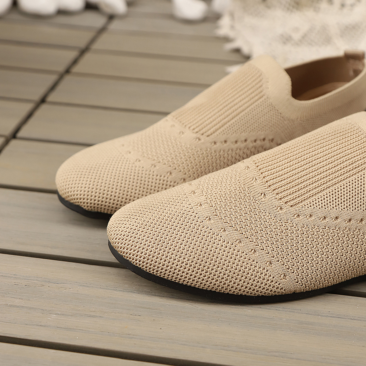 Fly knit Shoes Flat-Soled Breathable Casual 16 b71ff7a3 ef39 4a57 94d6 dc3b800015b6