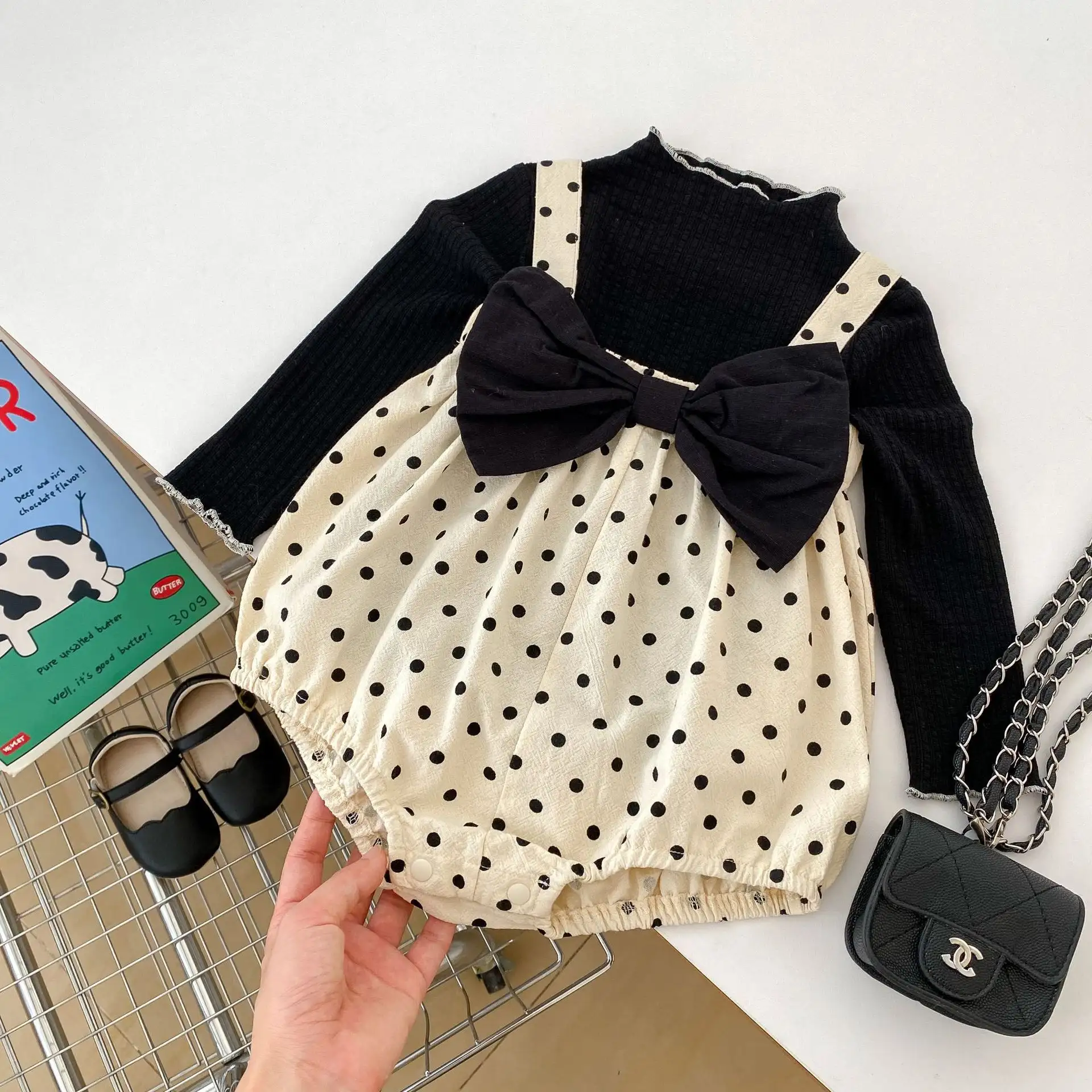 Baby Fashion Dot Bow Strap Romper Suit