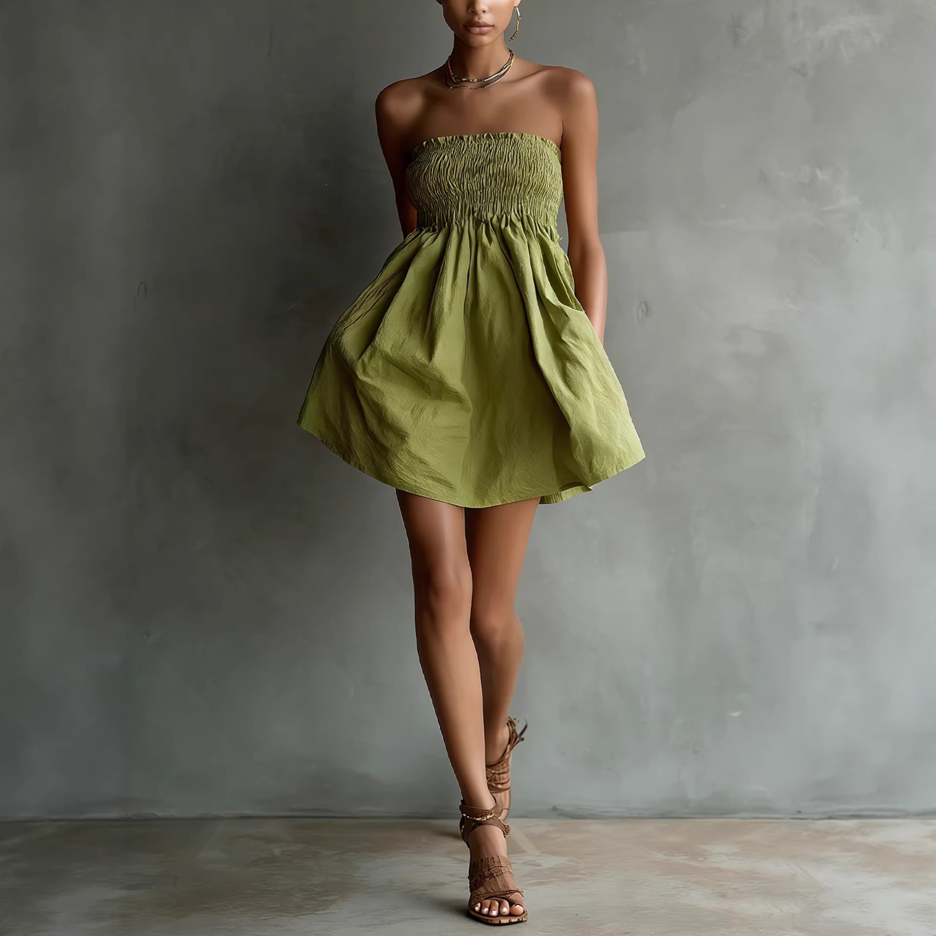 Women's Solid-Colored Strapless Tube Dress
