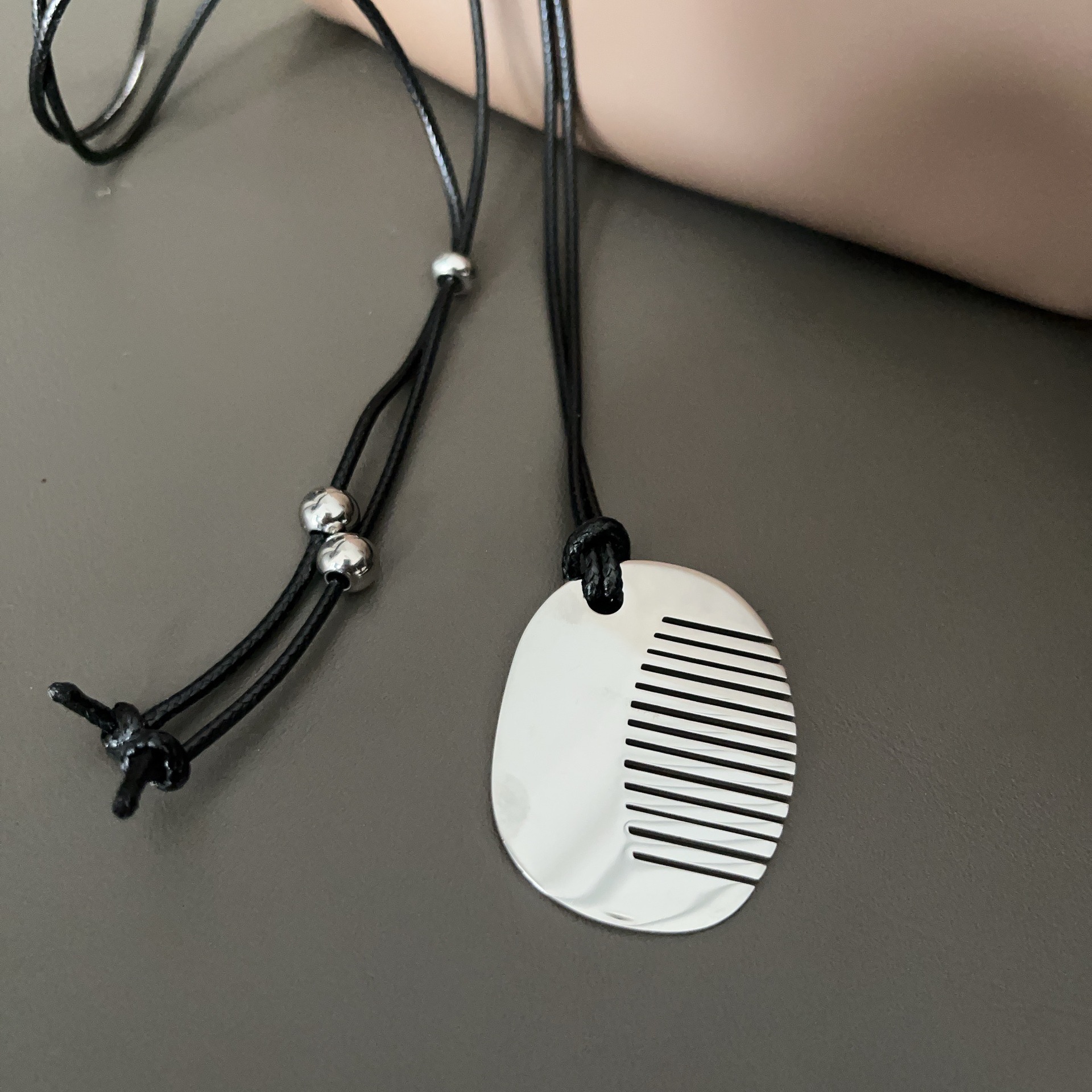 https://cf.cjdropshipping.com/quick/product/b7556adc-8527-4030-99c2-b64fd2cd9477.jpg