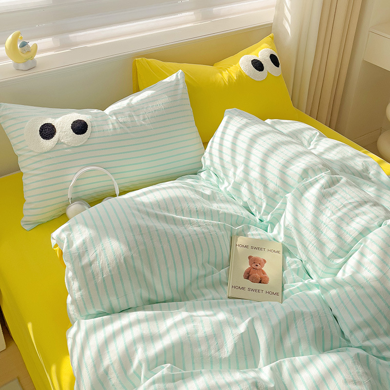 Big Eyes Four-piece Bedding Set Sanding Duvet Cover Bedding Suit - Image 3