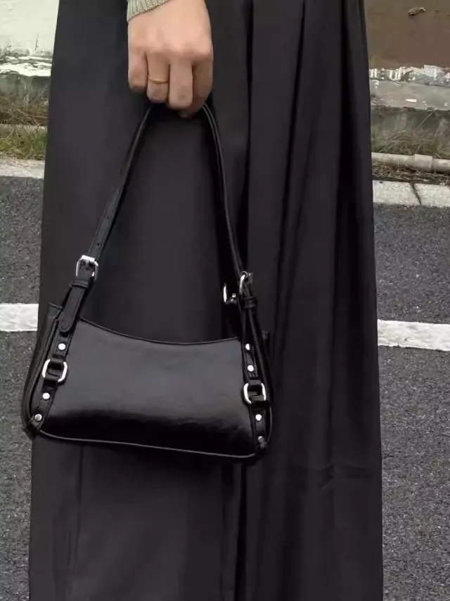 Locomotive Style All matching Shoulder Bag Black - Shop at LoveMi